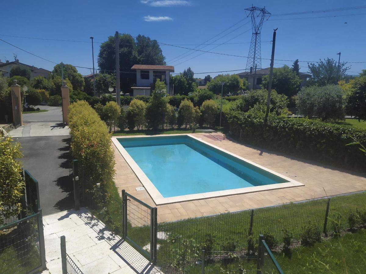 Apartmán Residenza Gelsomino Desenzano del Garda Exteriér fotografie