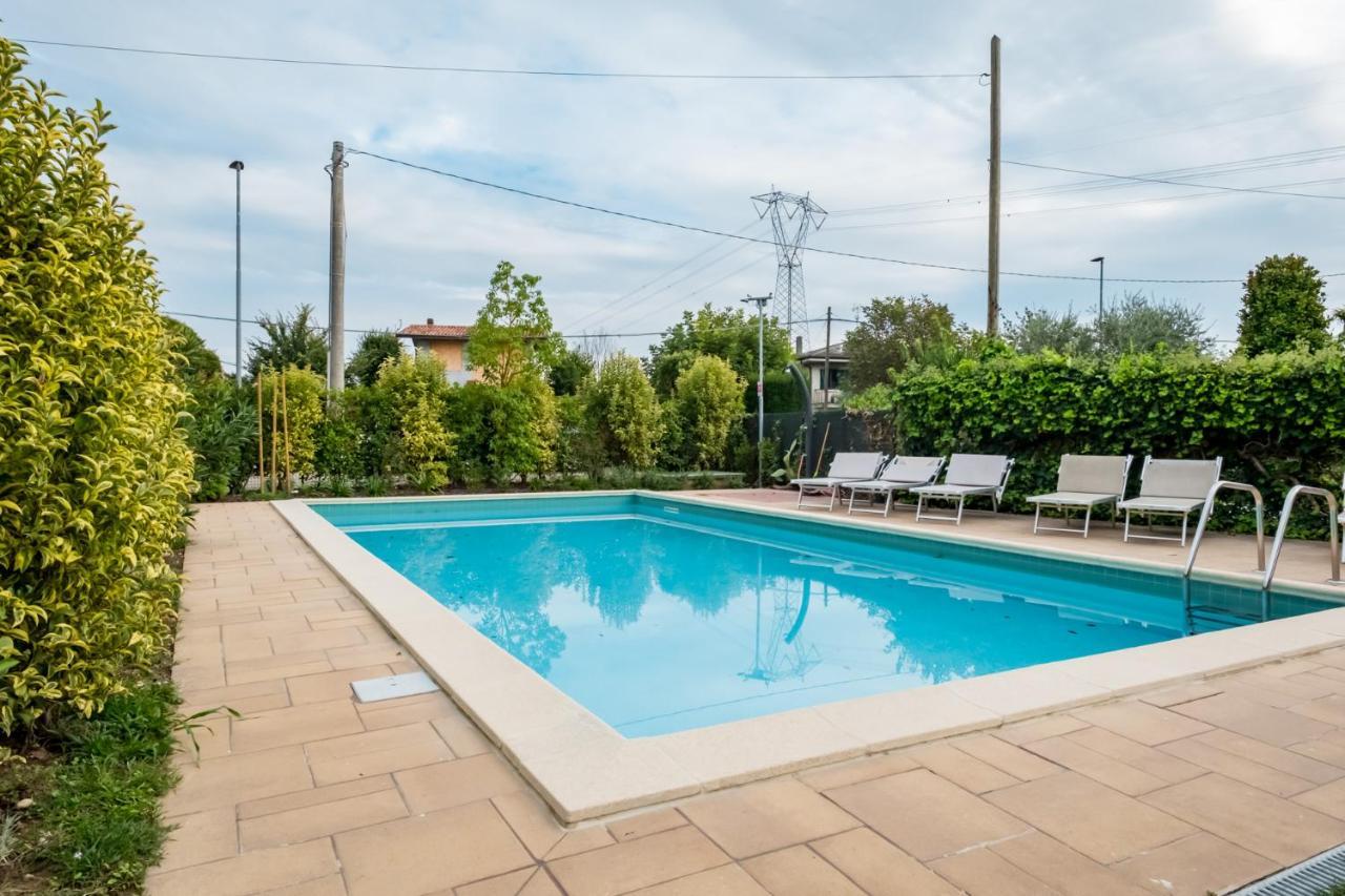 Apartmán Residenza Gelsomino Desenzano del Garda Exteriér fotografie